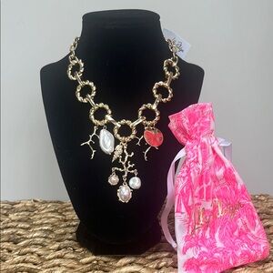 🌸New Lilly Pulitzer Necklace with Crystal and Pearl Accents